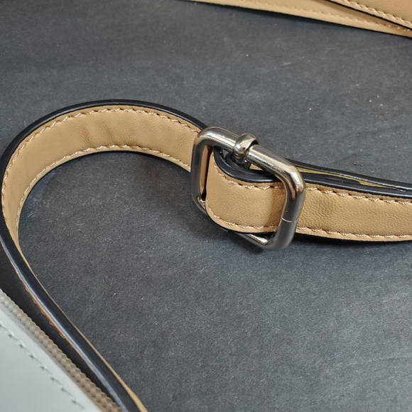 Giani Bernini Glazed Leather Crossbody Bag - Picture 5 of 12